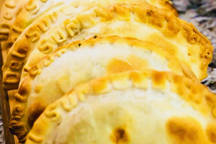 Empanadas 6x48