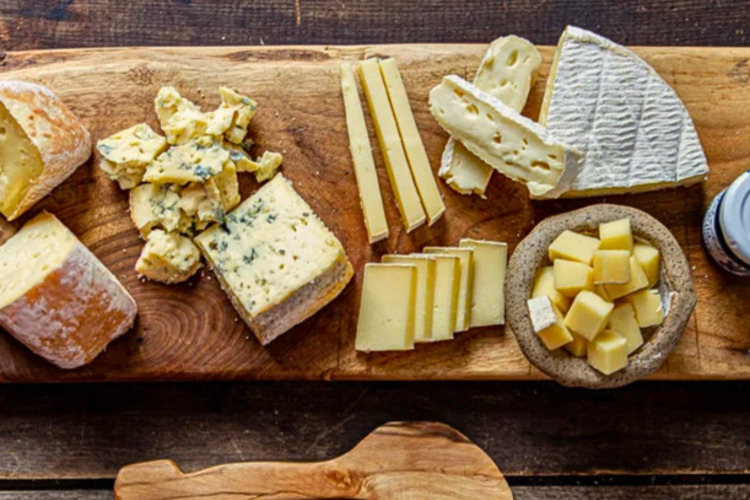 Von trapp cheese board 6x48