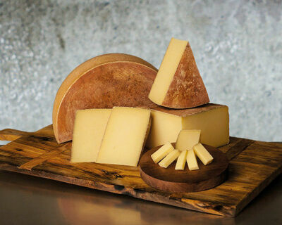 artisan cheese alpha tolman