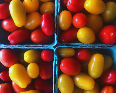 organic grape tomatoes in pints