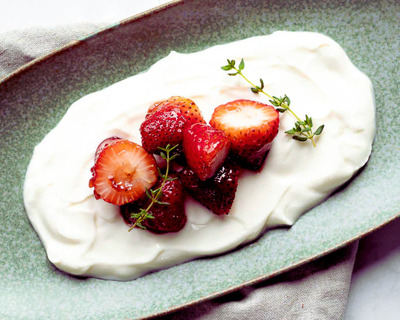 vermont made strawberry skyr