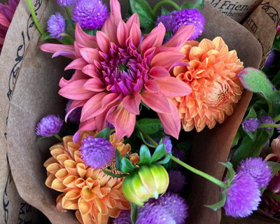 gorgeous bright dahlia bouquet